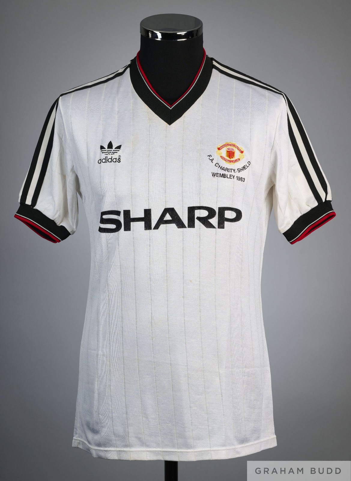 Equipación especial de Manchester United 83-84