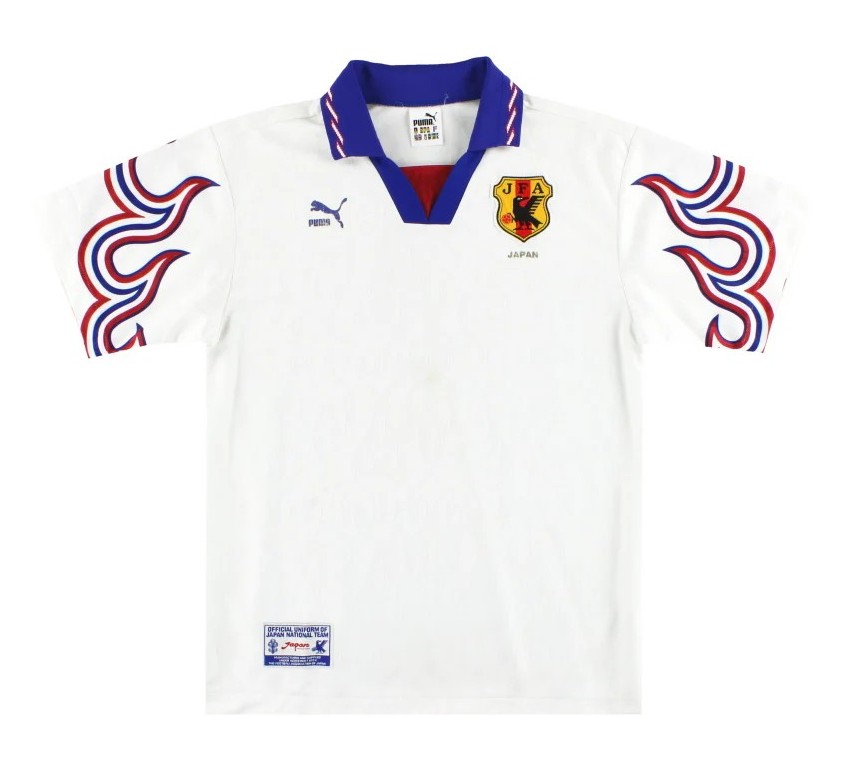 Segunda equipación de Japón 1996