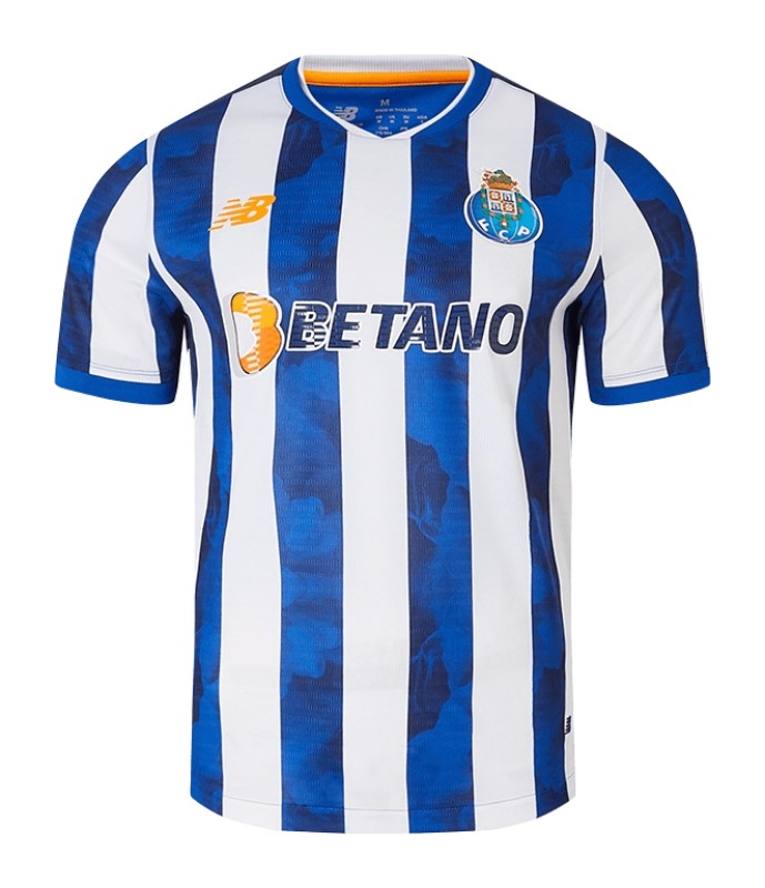Primera equipación de Oporto 24-25
