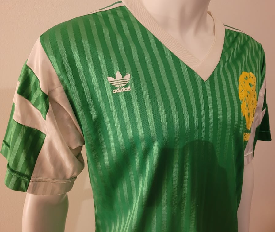 Camerún 1990 Local 3