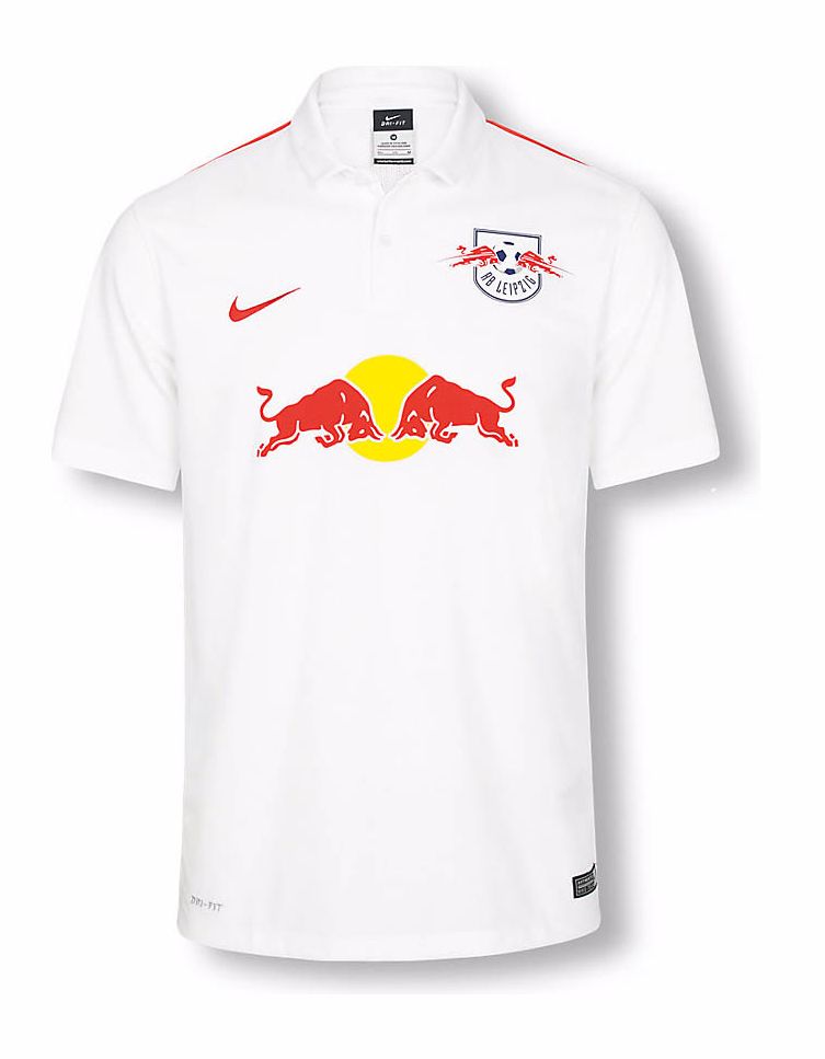 Primera equipación de Leipzig 15-16