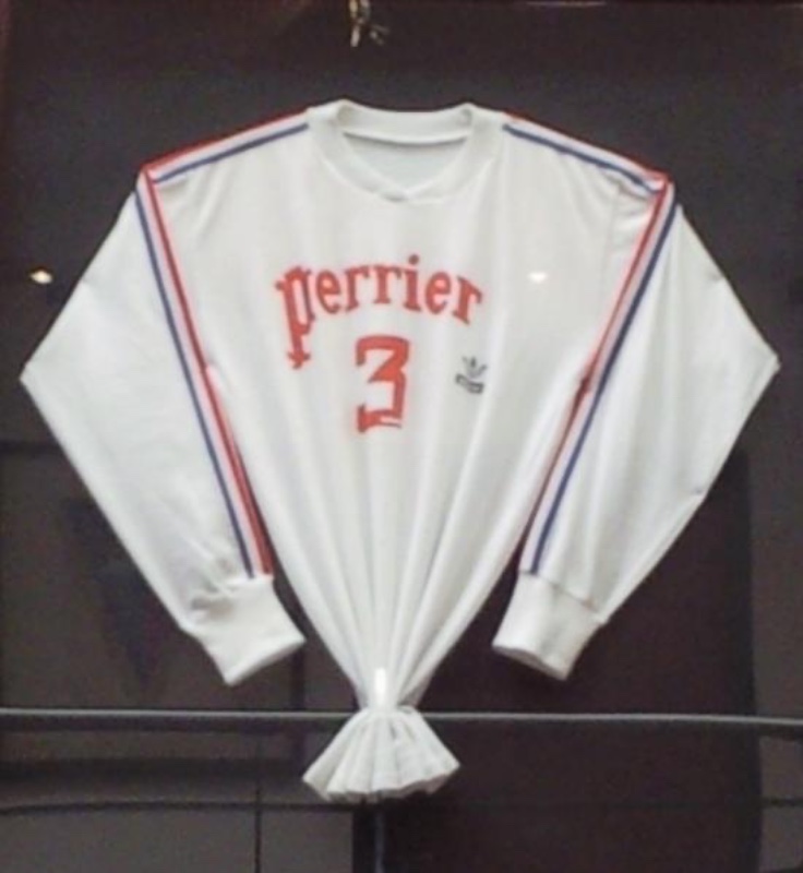 Primera equipación de Olympique de Lyon 72-73