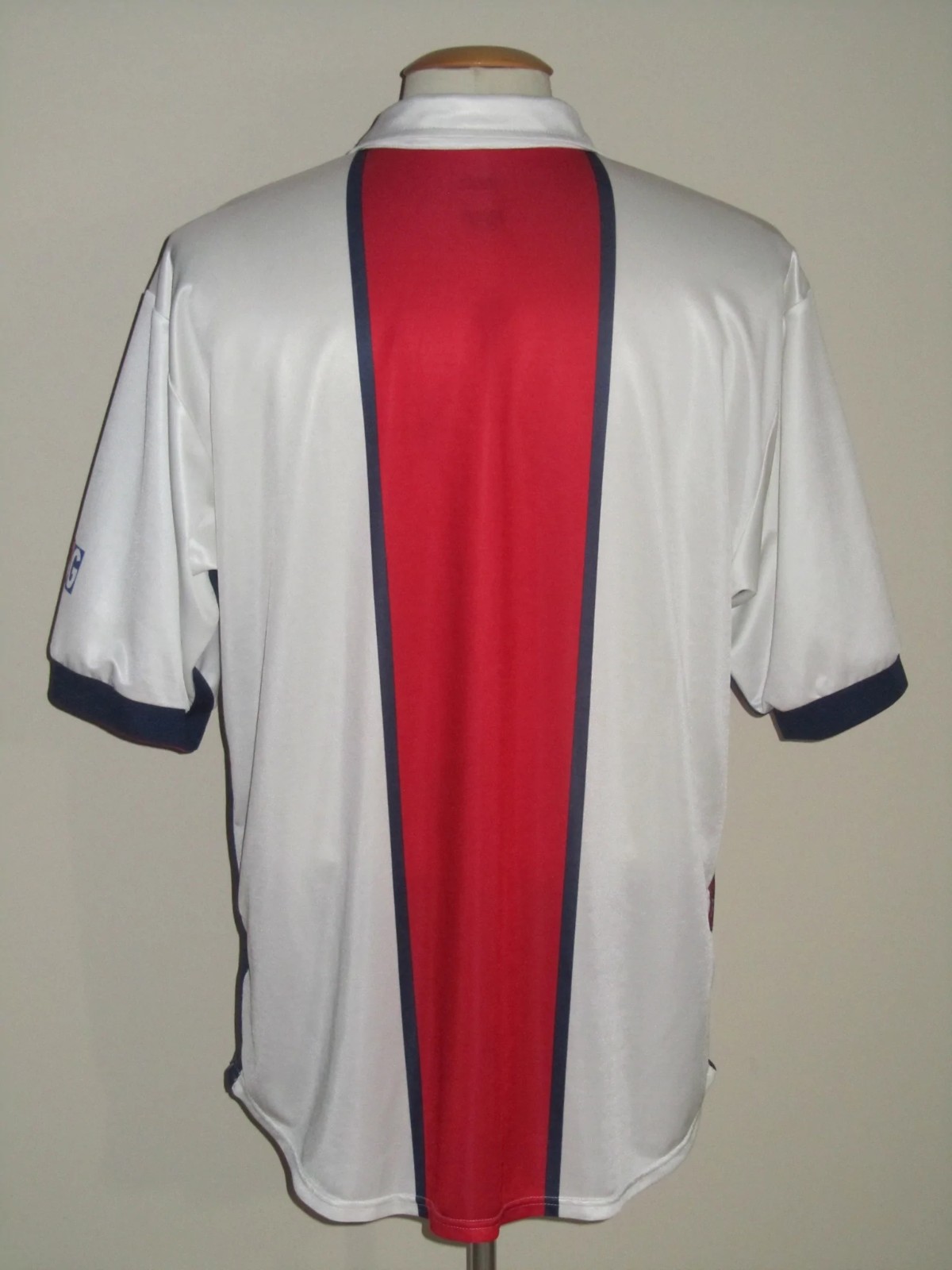 Paris Saint-Germain 98-99 Visitante 4