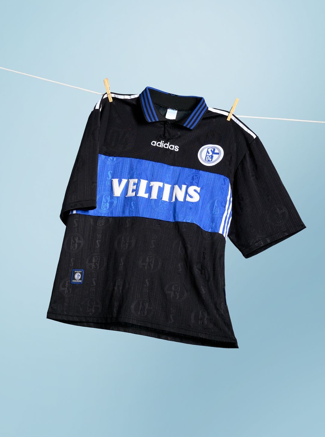 Schalke 04 97-98 Tercera 2