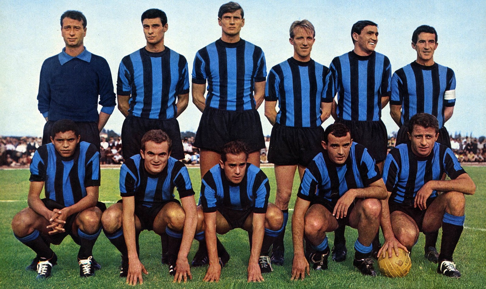 Primera equipación de Inter de Milán 64-65