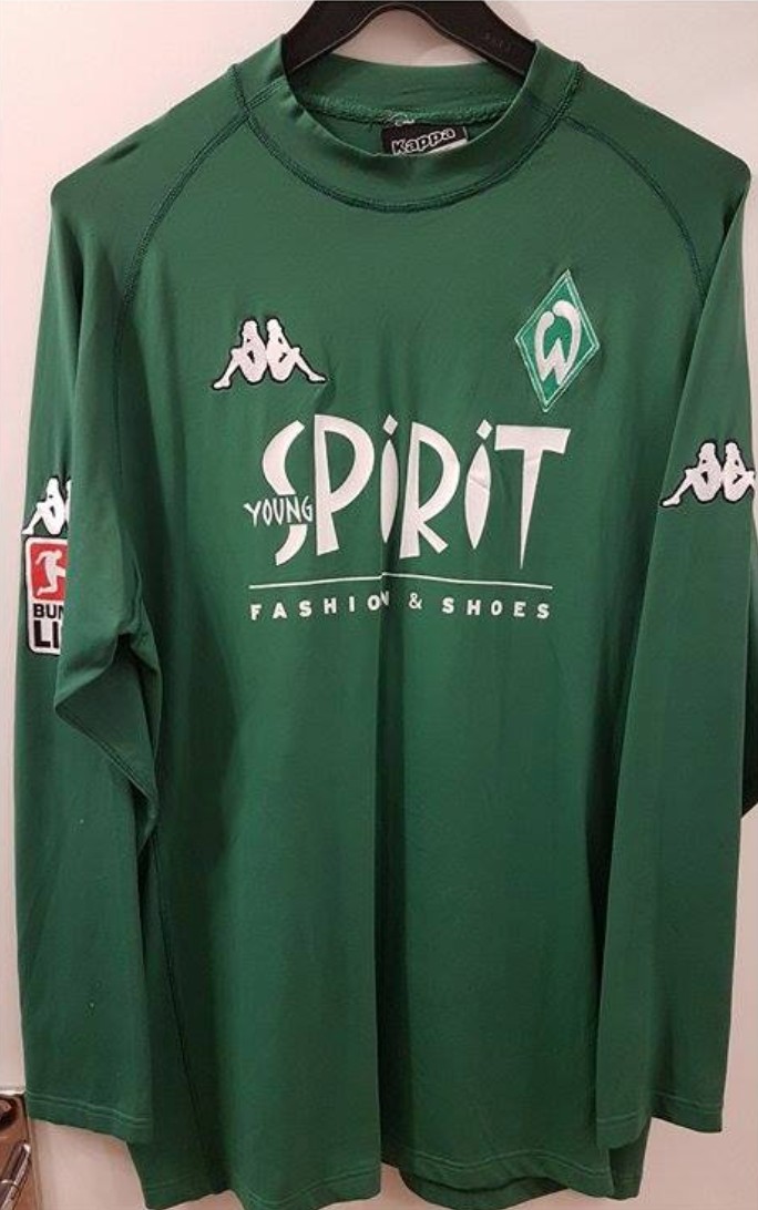 Werder Bremen 02-03 Visitante 2