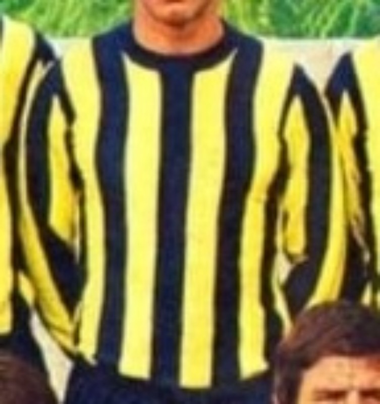 Primera equipación de Fenerbahçe 73-74