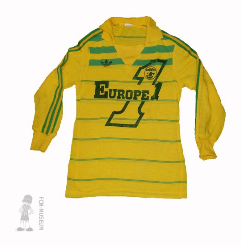 FC Nantes 85-86 Local 2