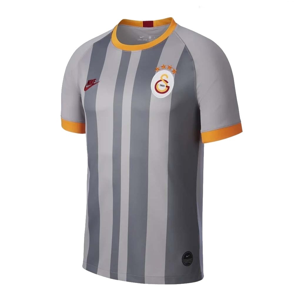 Tercera equipación de Galatasaray 19-20