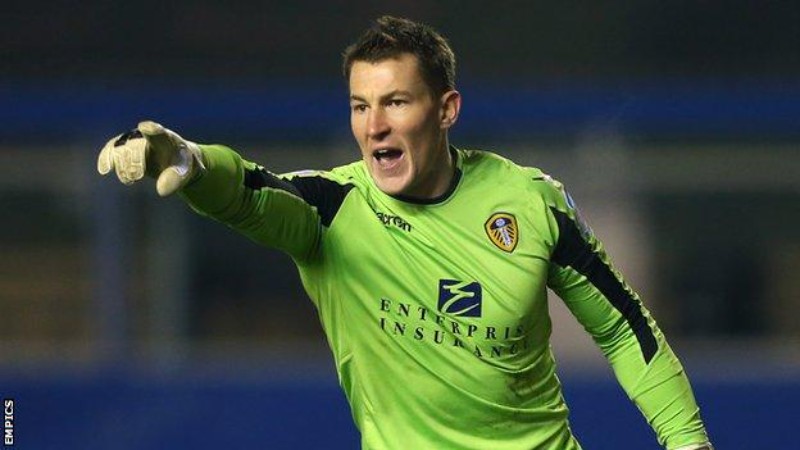 Leeds United 12-13 Portero 2