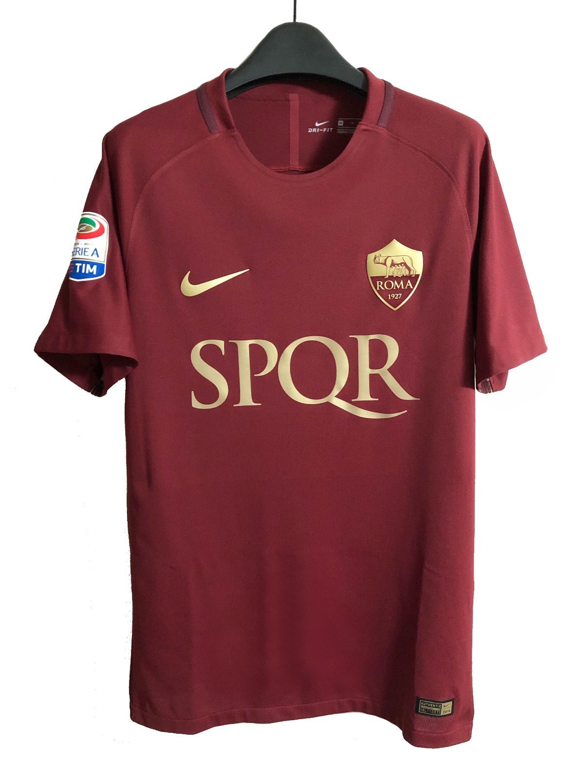 Equipación especial de Roma 16-17