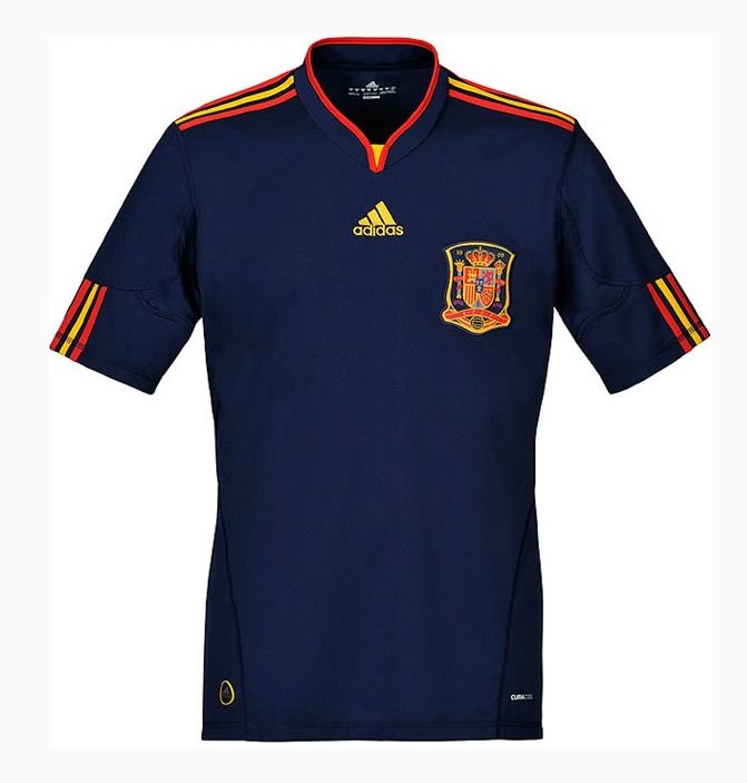 Segunda equipación de España 2010