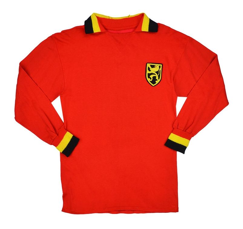 Primera equipación de Bélgica 1964