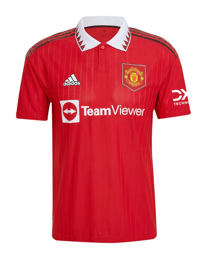 Primera equipación de Manchester United 22-23