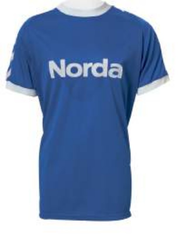Primera equipación de Werder Bremen 77-78