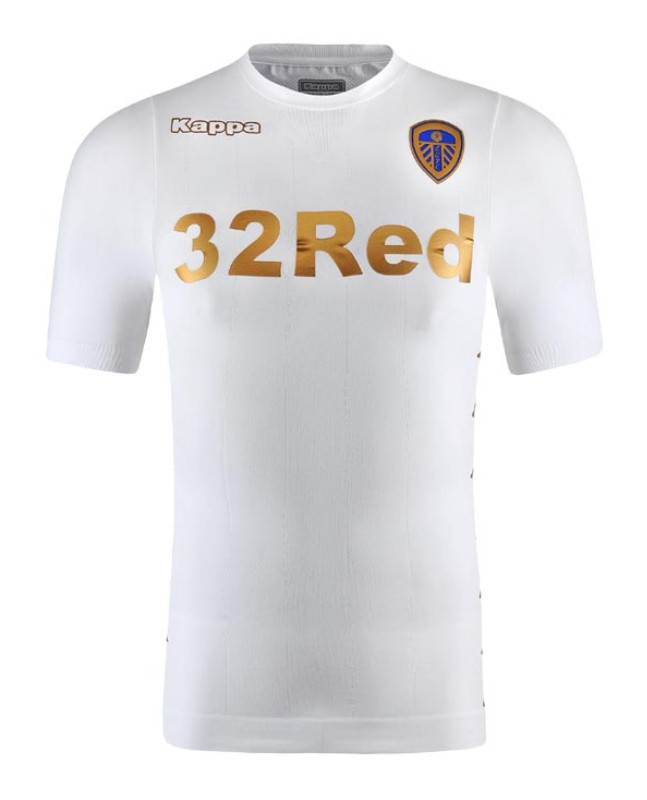 Primera equipación de Leeds 17-18
