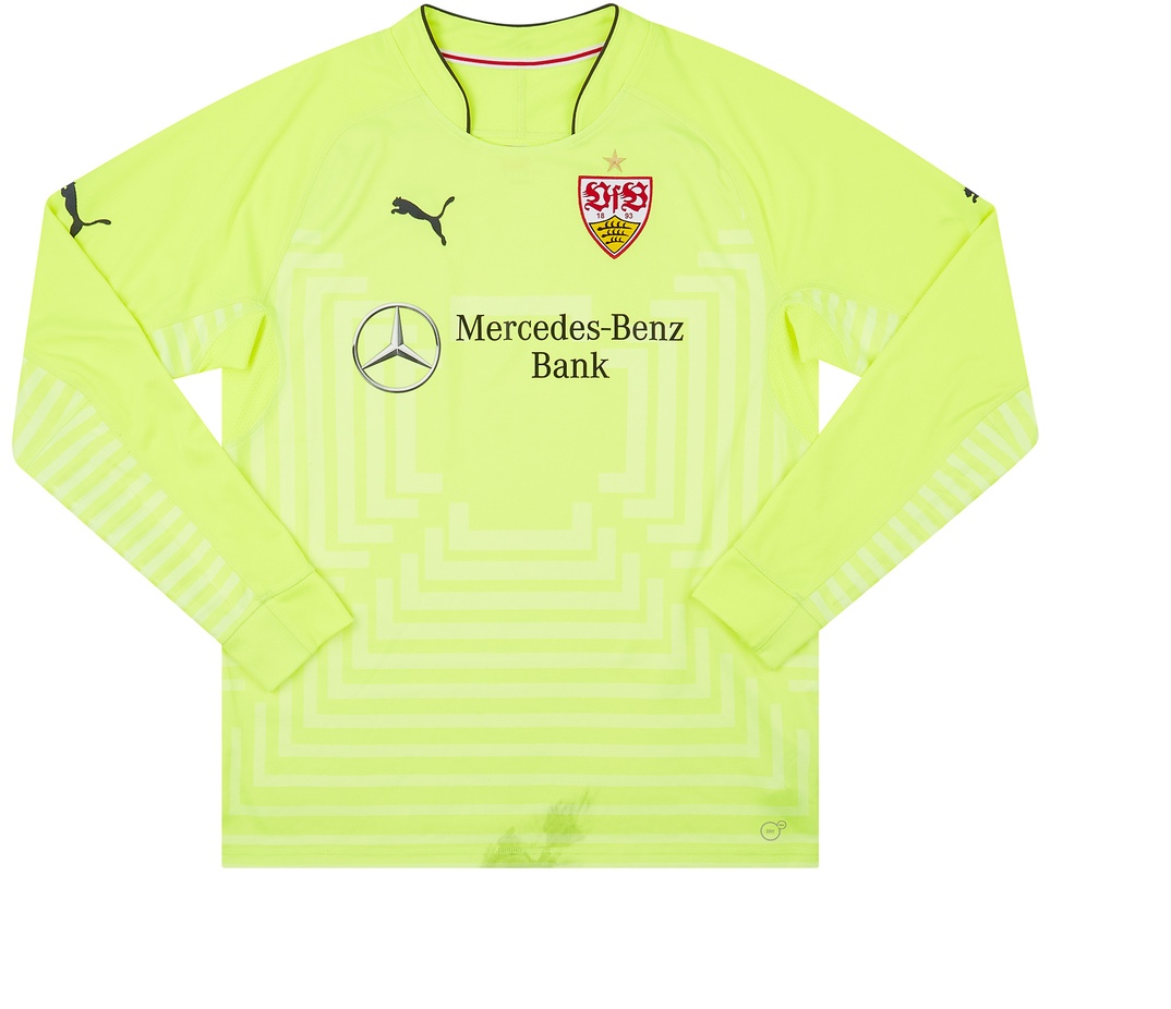 Equipación de portero de Stuttgart 14-15
