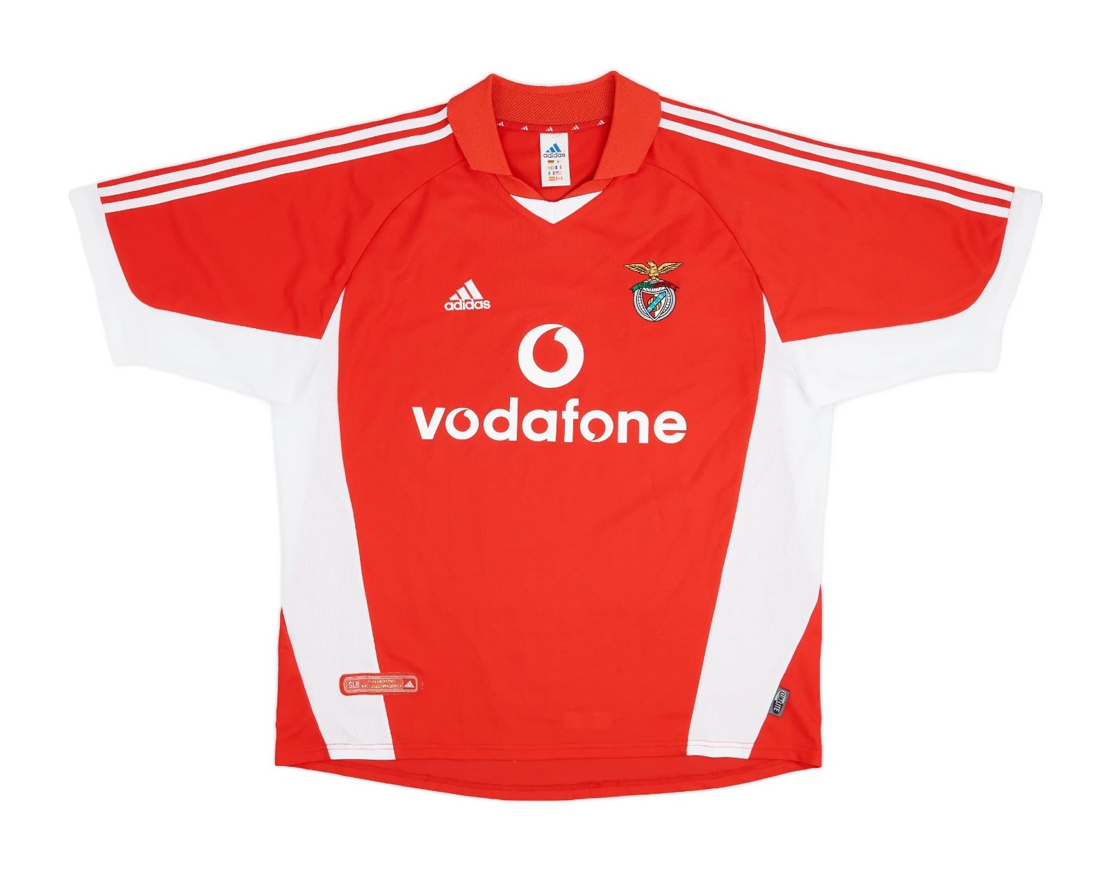 Primera equipación de Benfica 01-02