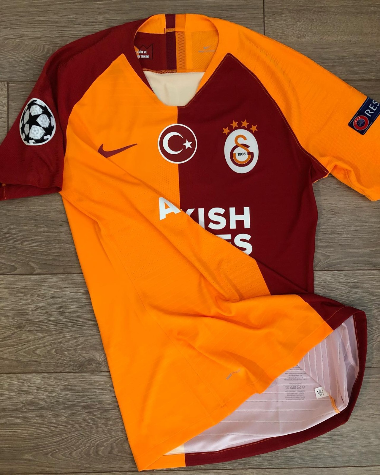 Galatasaray 18-19 Especial 3