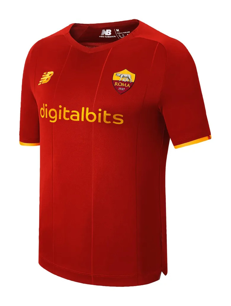 Primera equipación de Roma 21-22