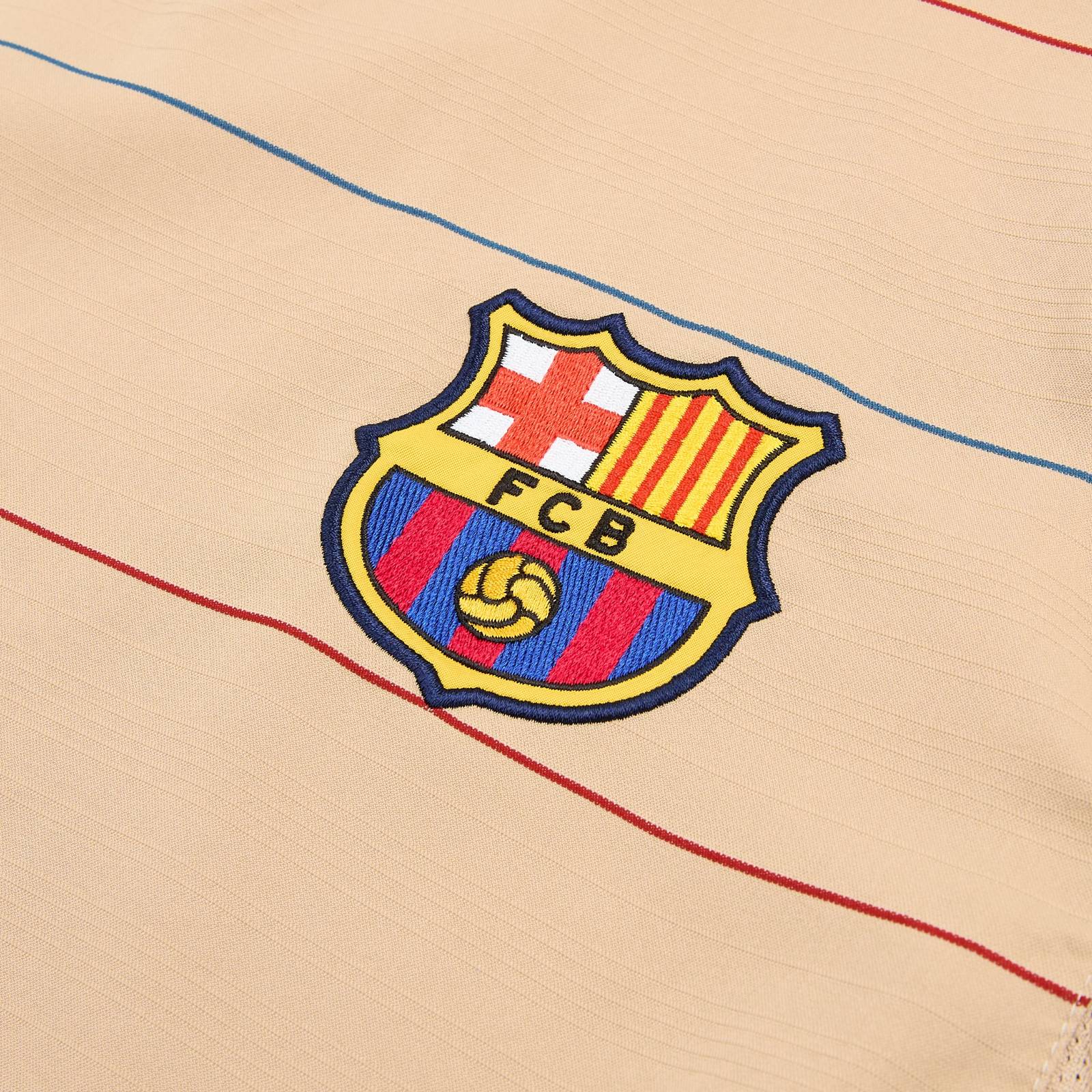 FC Barcelona 04-05 Tercera 2