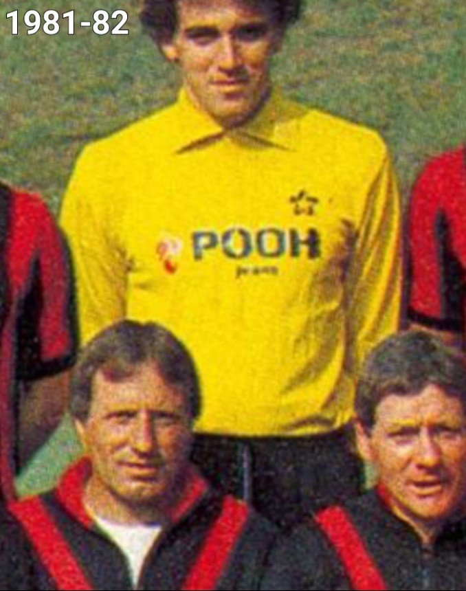 Equipación de portero de Milan 81-82