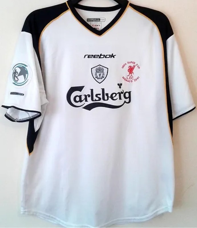 Equipación especial de LiverpoolFC 01-02