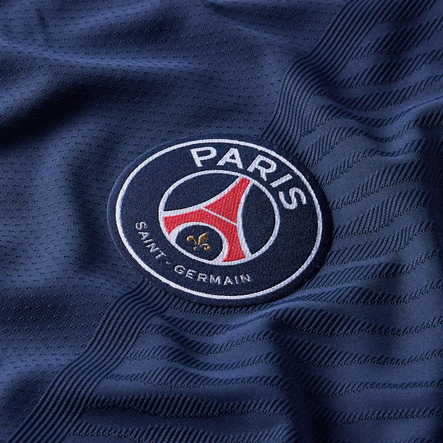 Paris Saint-Germain 21-22 Local 3