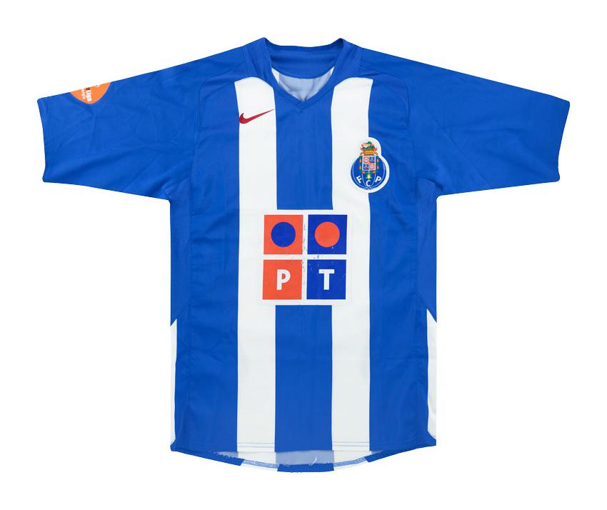 Primera equipación de Oporto 05-06