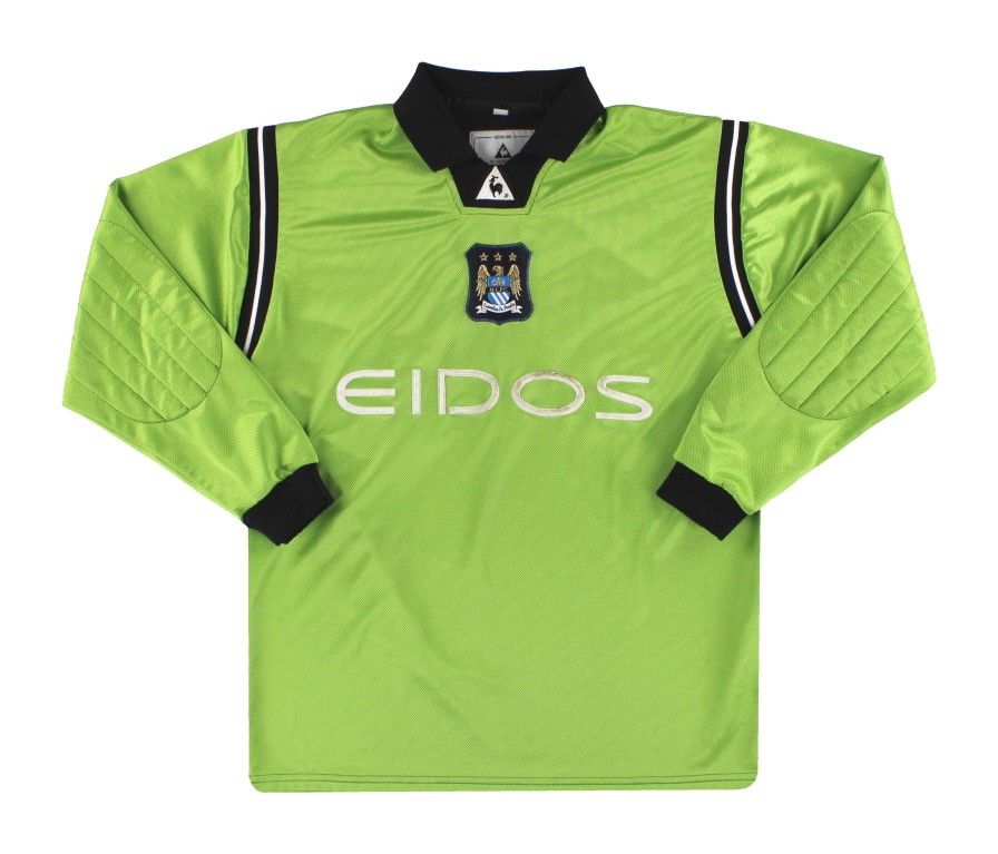 Equipación de portero de Man City 01-02