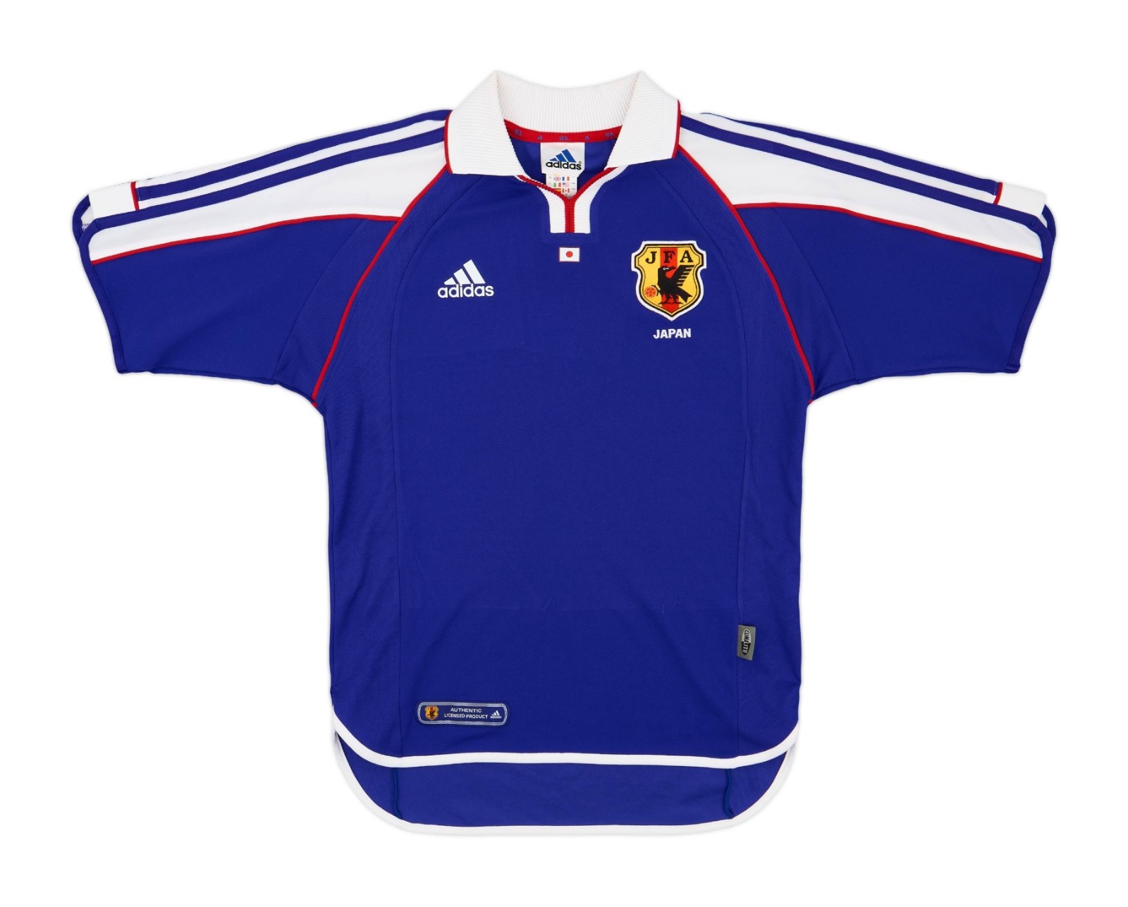 Primera equipación de Japón 2000