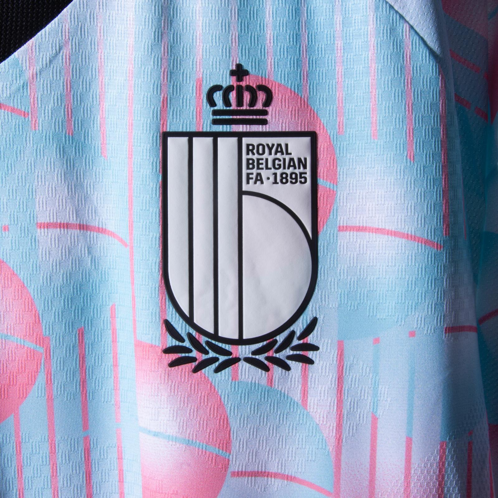 Bélgica 2026 Visitante 3