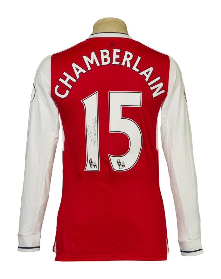 Arsenal FC 15-16 Local 2