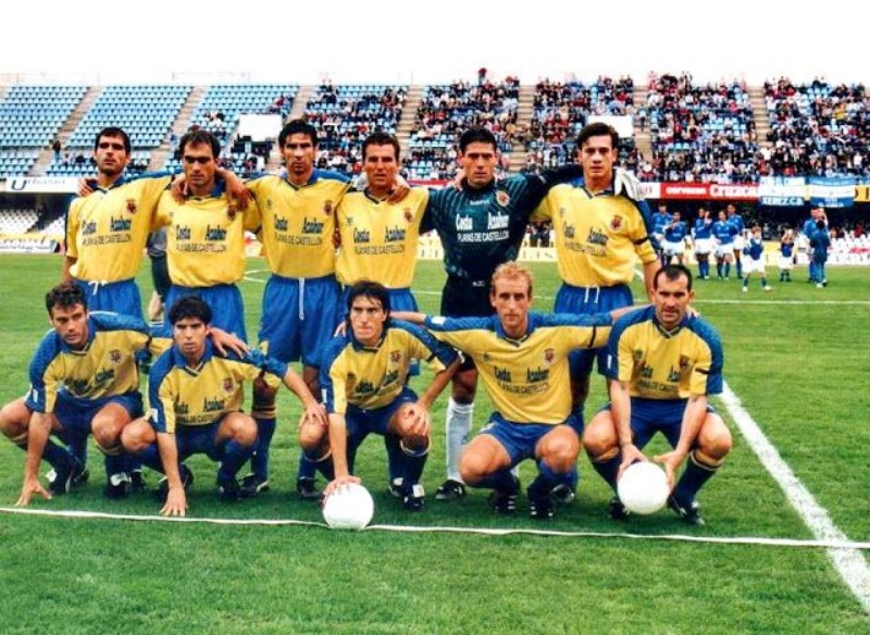 Primera equipación de Villarreal 97-98
