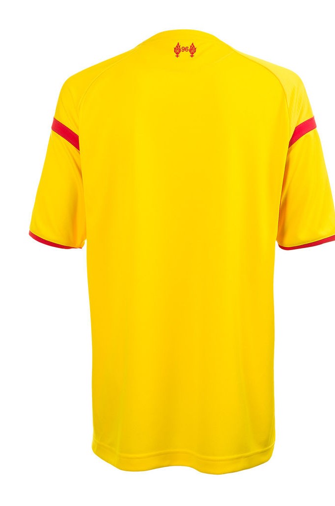 Liverpool FC 14-15 Visitante 3