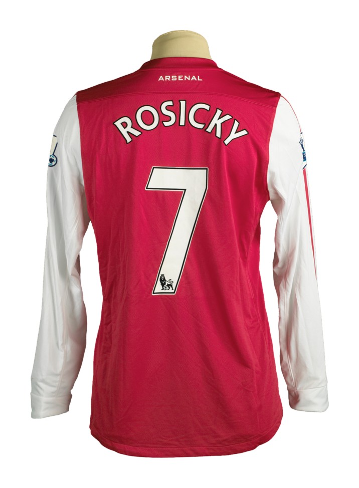 Primera equipación de Arsenal 11-12