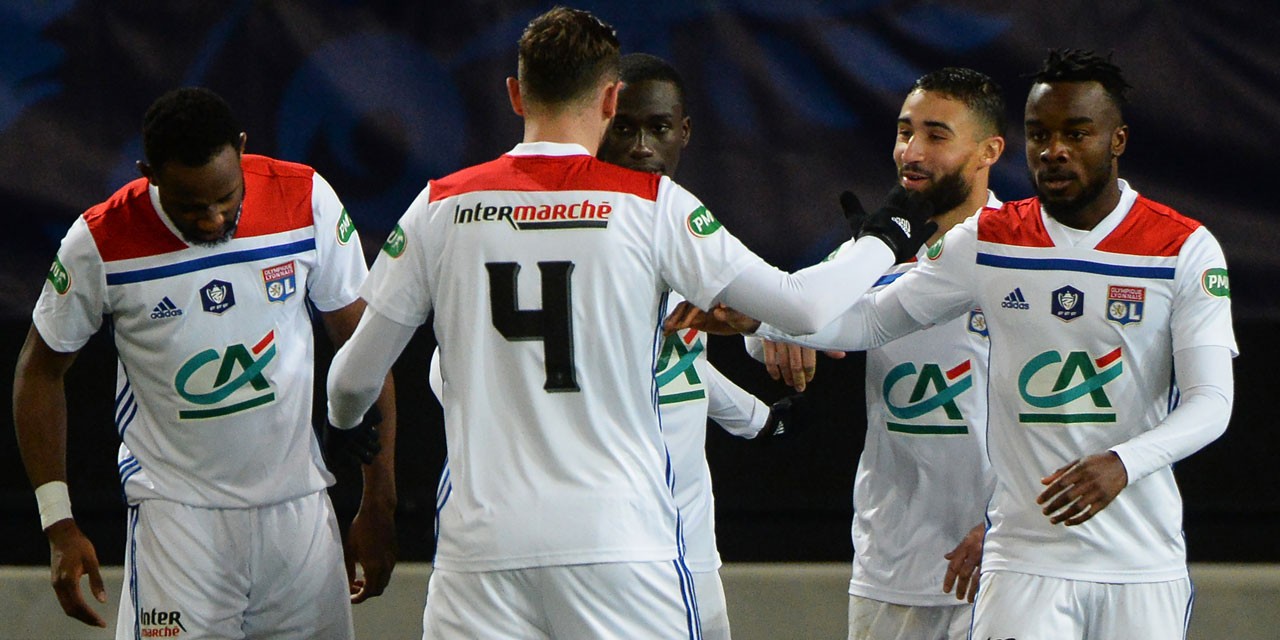Olympique Lyonnais 18-19 Local 2