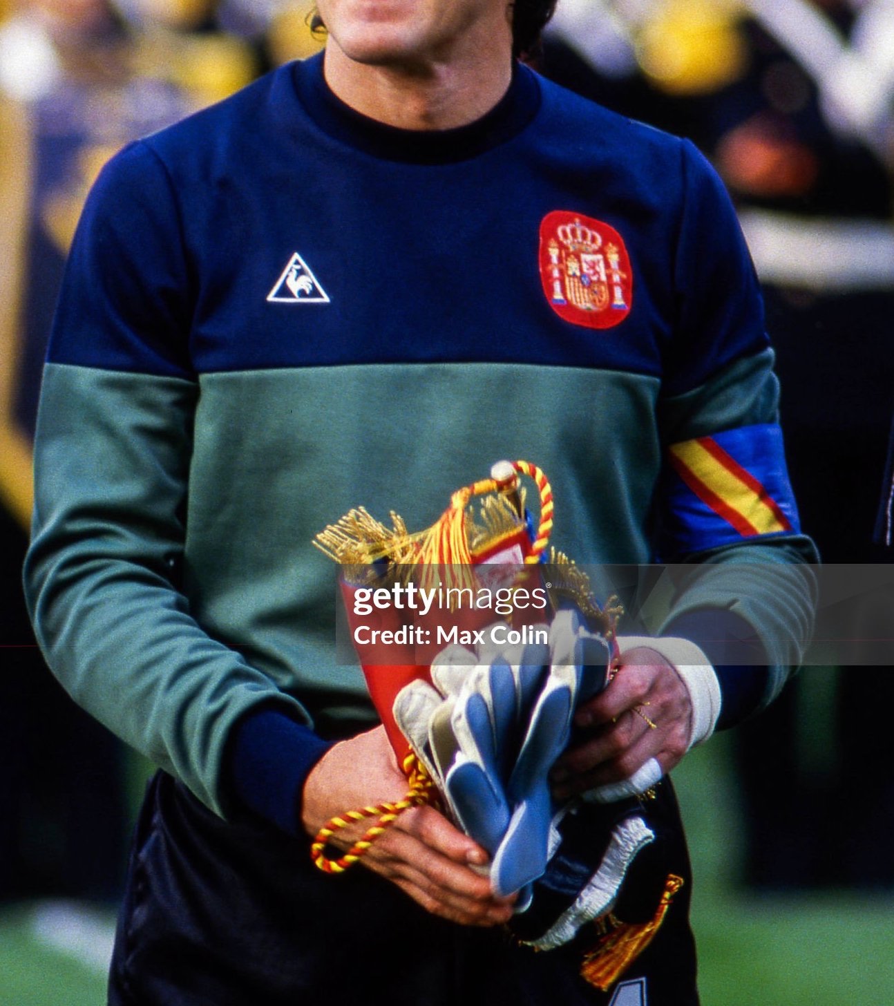 Equipación de portero de España 1984