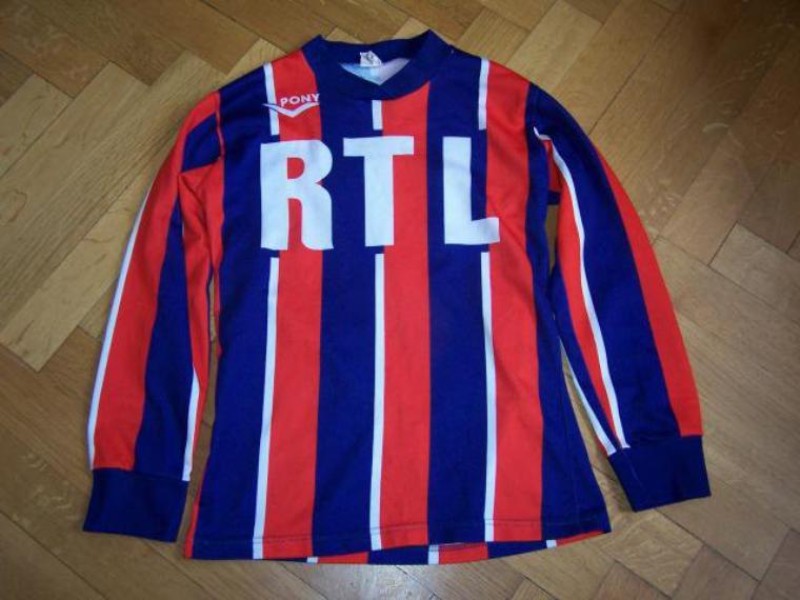 Olympique Lyonnais 78-79 Local 2