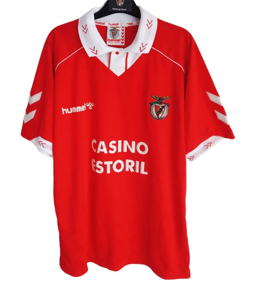 Primera equipación de Benfica 93-94