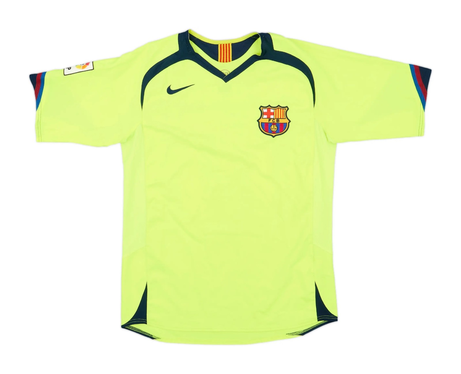 Segunda equipación de Barcelona 05-06