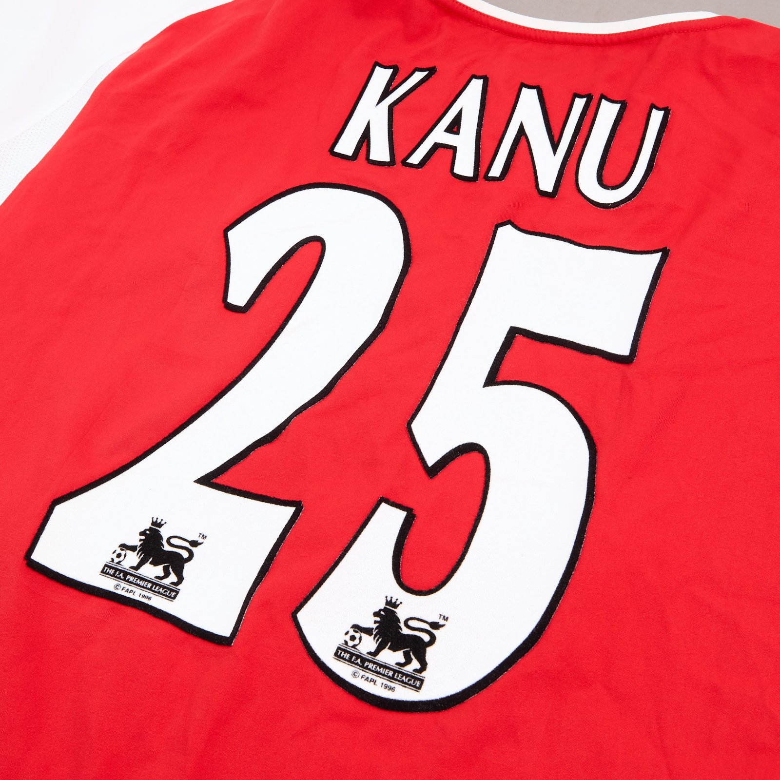 Arsenal FC 03-04 Local 3