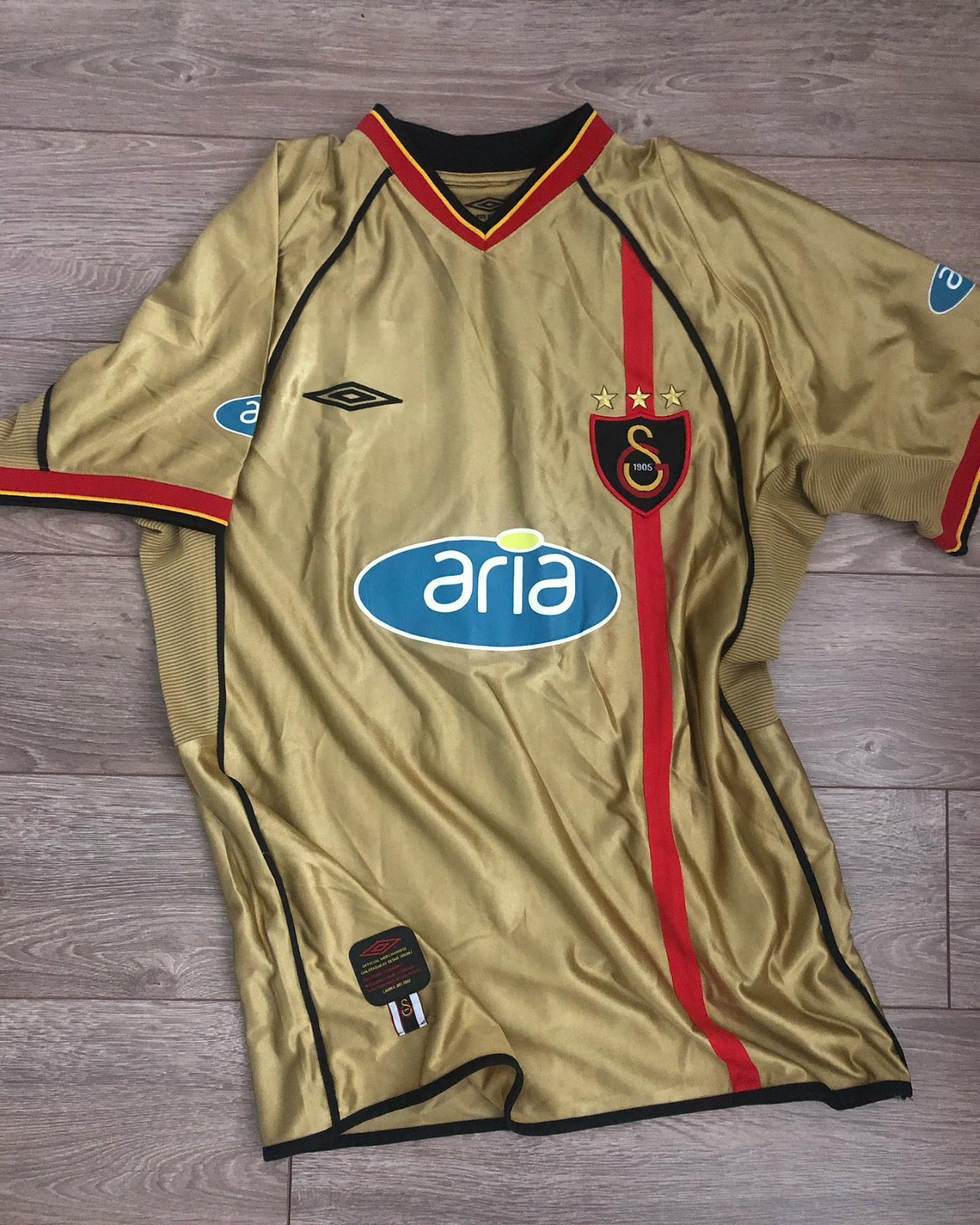 Galatasaray 02-03 Cuarta 2