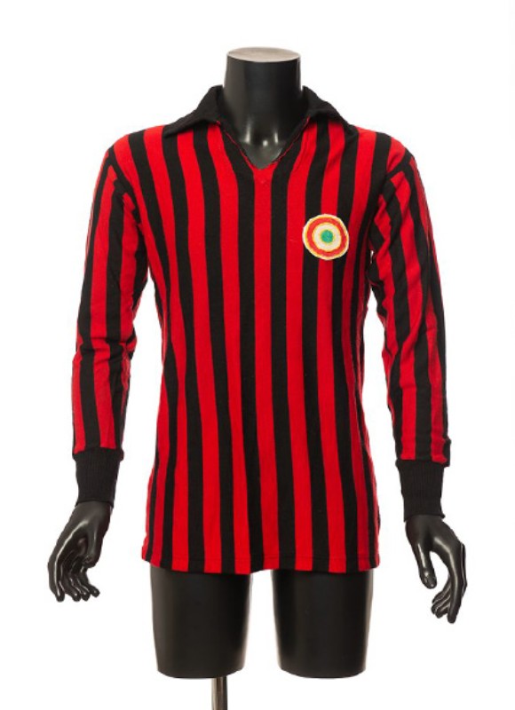 Primera equipación de Milan 73-74