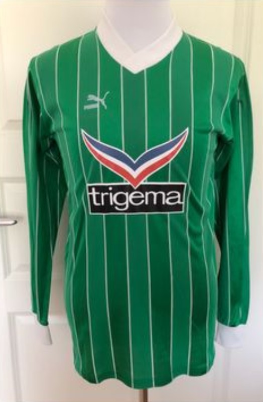 Segunda equipación de Werder Bremen 85-86