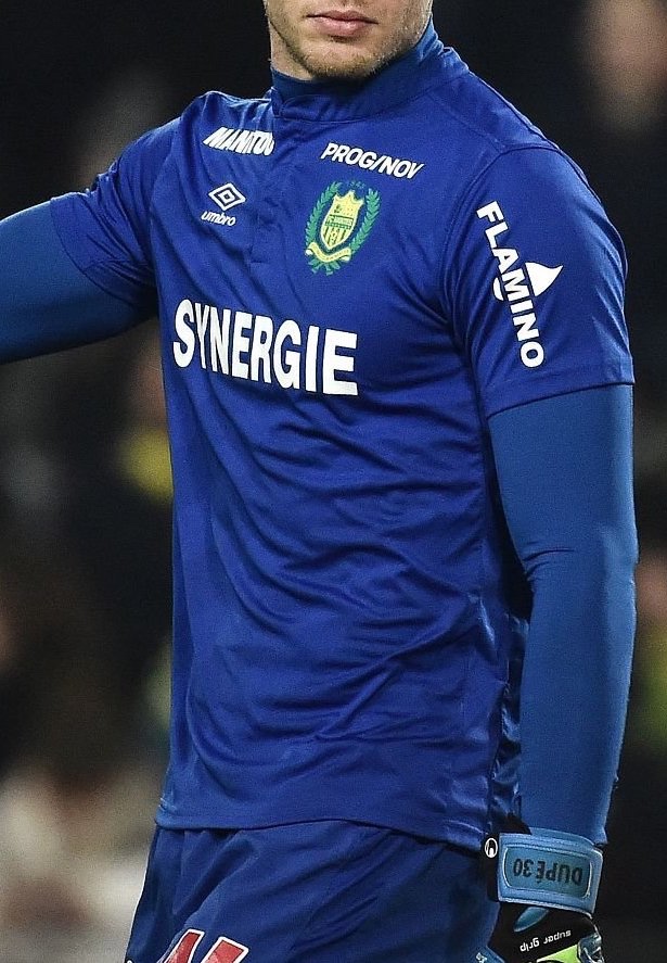 Equipación de portero de Nantes 16-17