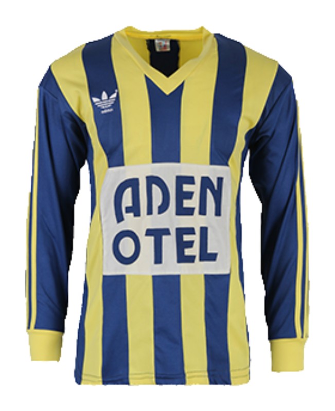 Primera equipación de Fenerbahçe 88-89