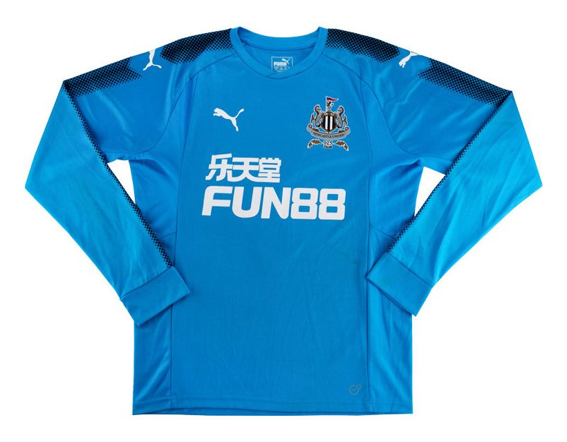 Newcastle United 17-18 Portero