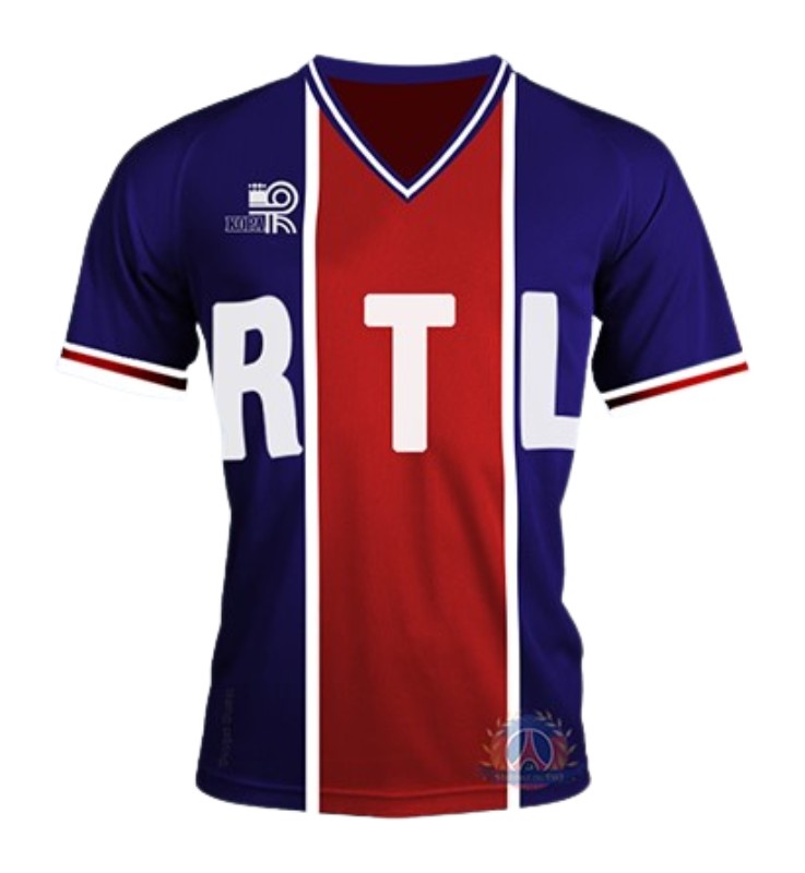Primera equipación de Paris Saint-Germain 75-76