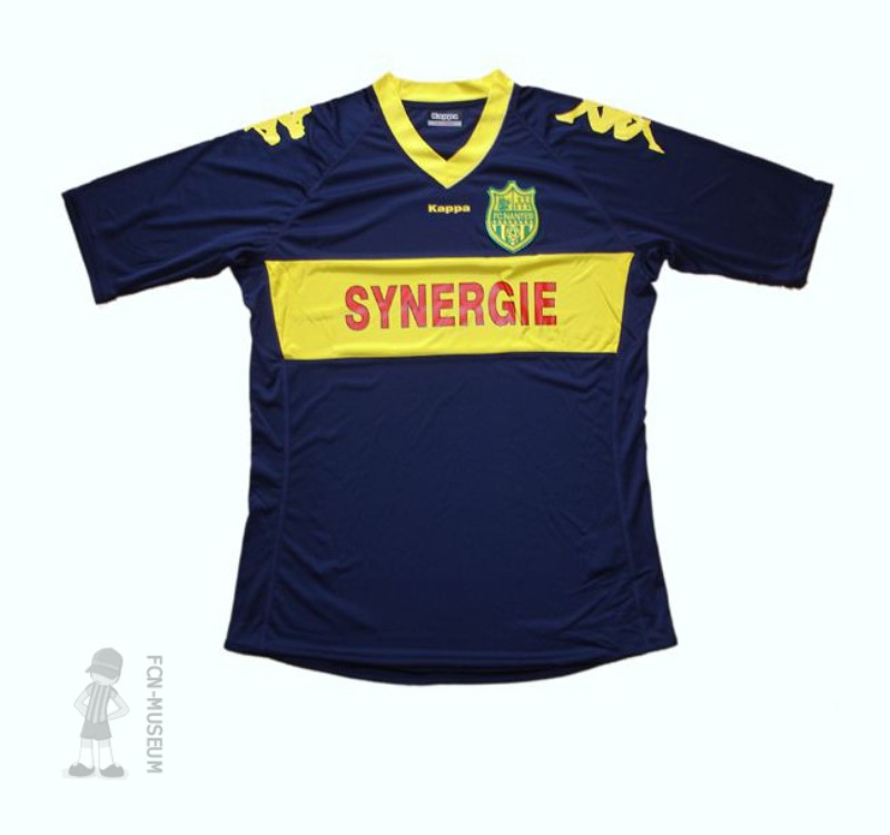 Segunda equipación de Nantes 10-11